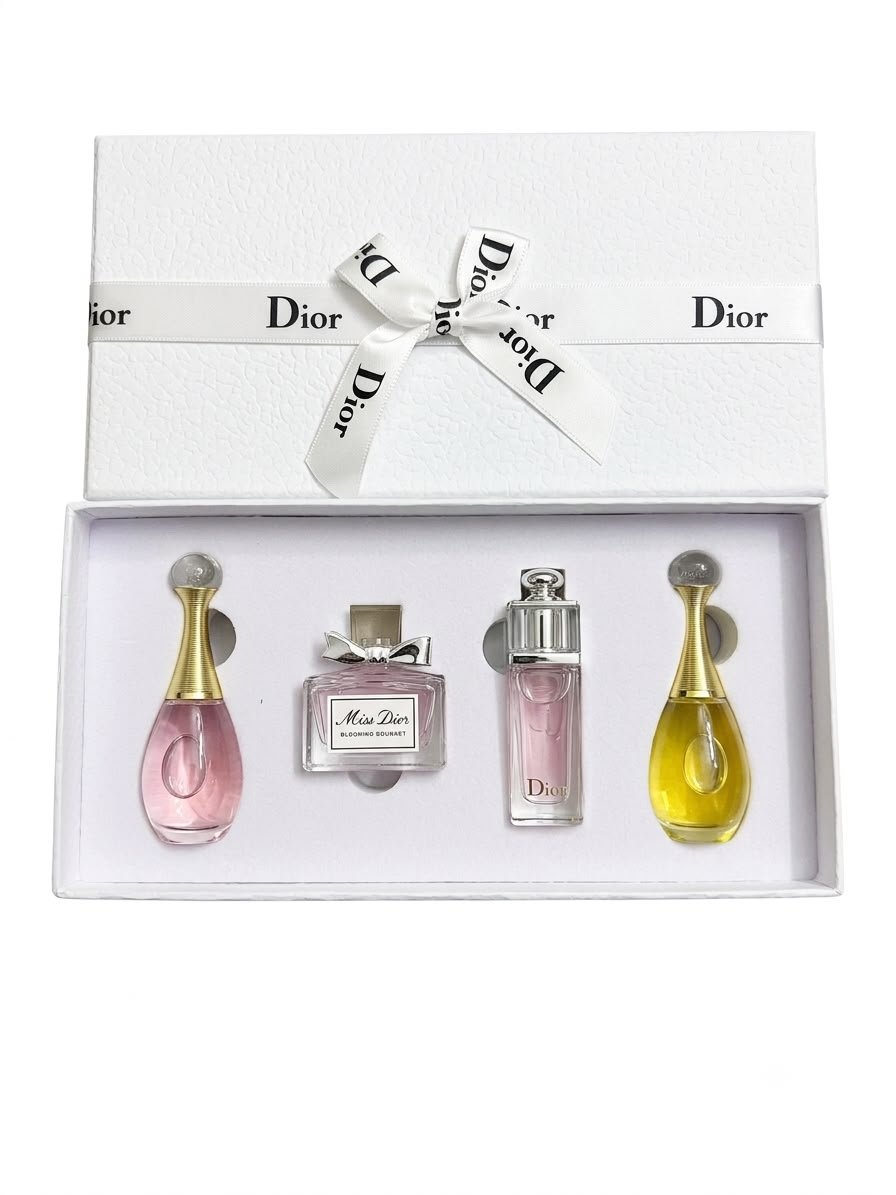 DIOR PERFUME GIFT SET - Image 1